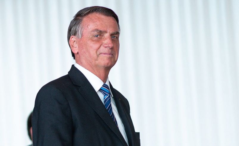 Bolsonaro internado de urgencia en Natal por problemas estomacales 