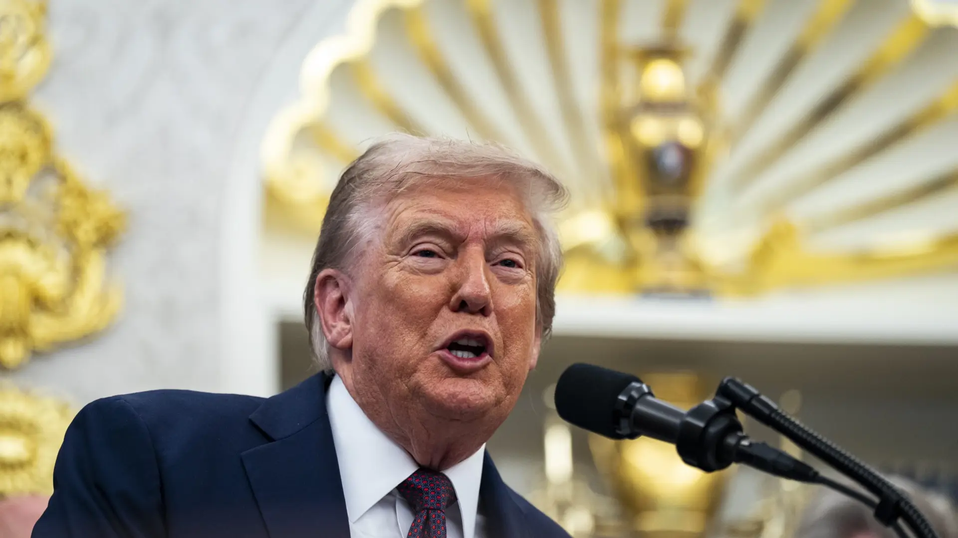 United States threatens military action in Nigeria if it fails to halt violence against Christians 