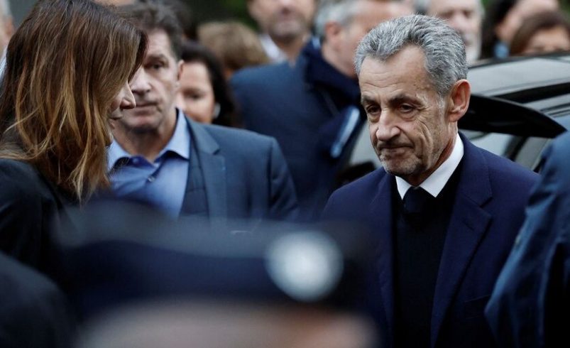 Sarkozy ingresa en prisión y se convierte en el primer expresidente francés en ser encarcelado 