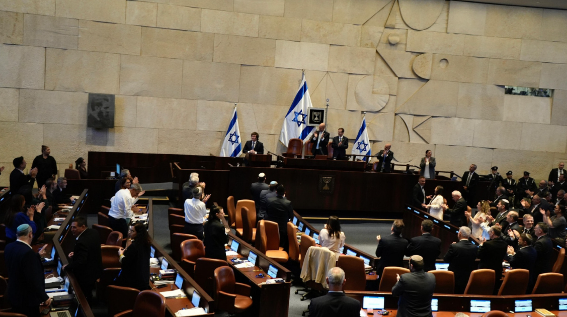 Milei anuncia el traslado de embajada a Jerusalén Occidental en 2026