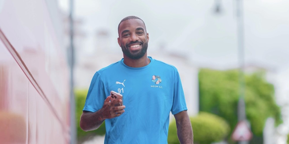 Neom SC: el equipo de fútbol de Arabia Saudita que busca conquistar el desierto con un estadio futurista y fichajes estelares 