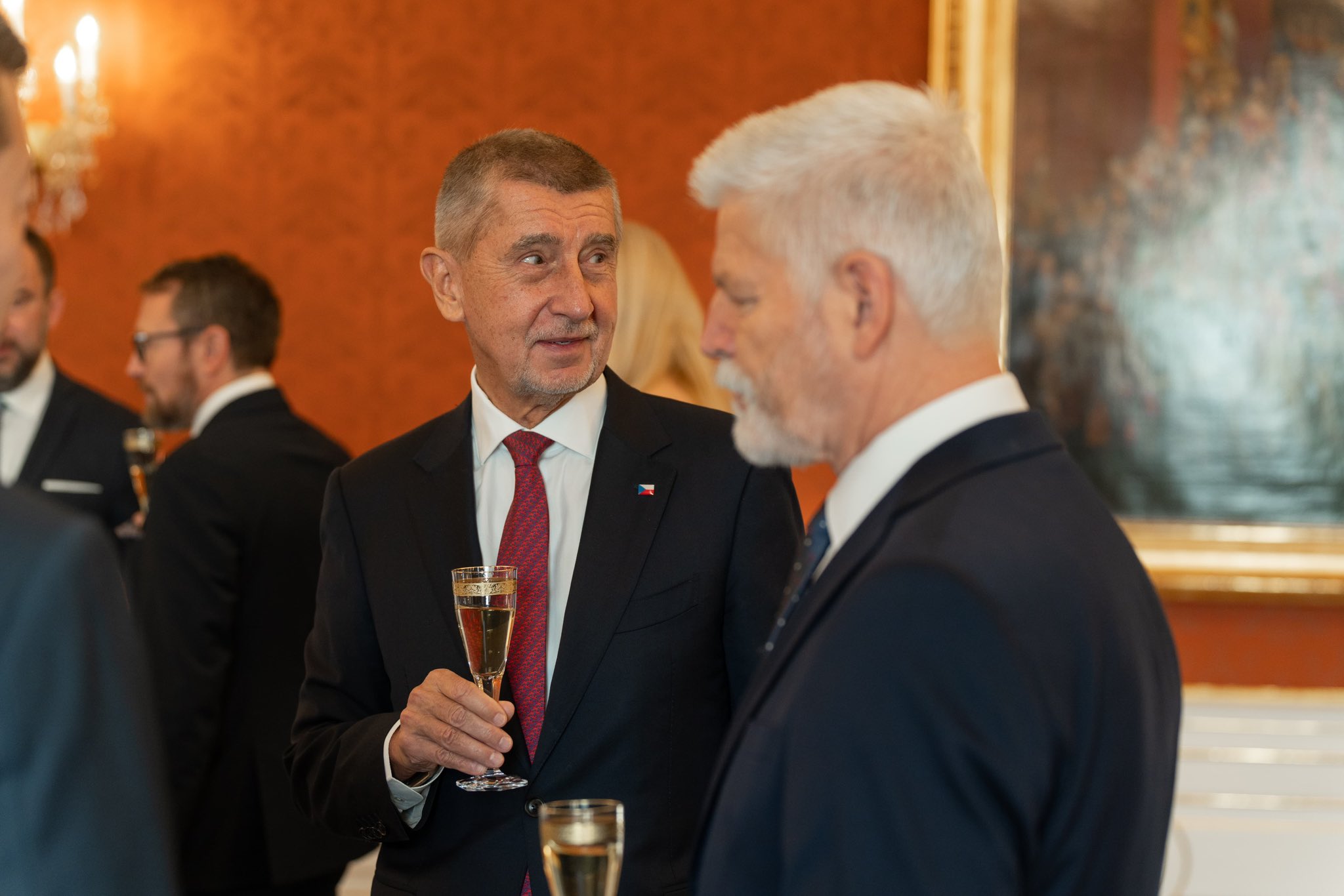 Babis vuelve al poder en Praga y anticipa un giro político hacia Washington