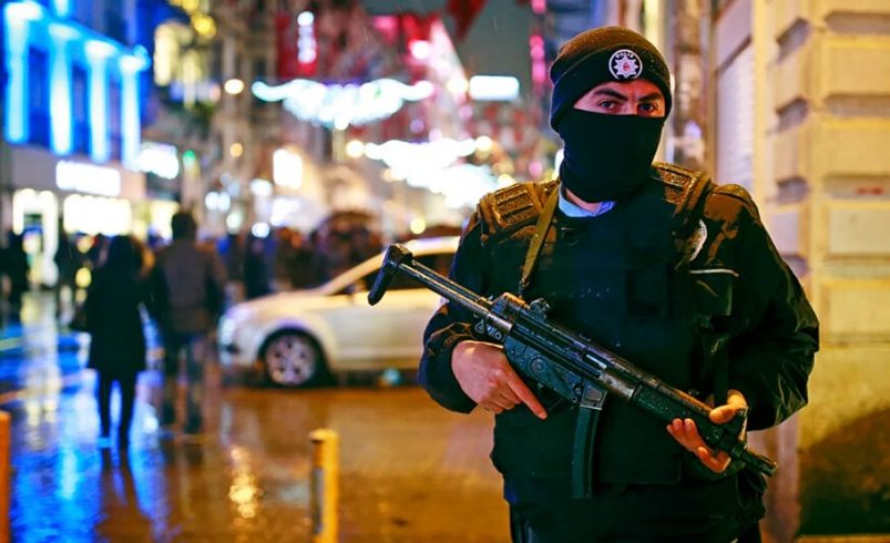 Redadas masivas en Turquía: más de 350 detenidos por vínculos con el Estado Islámico