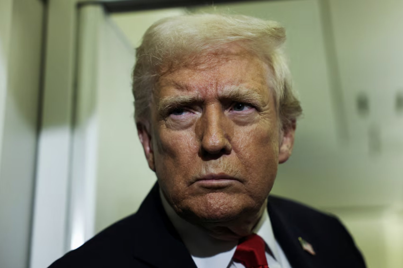 Trump eleva la presión en el Caribe y amenaza con cortar el petróleo a Cuba tras el giro en Venezuela