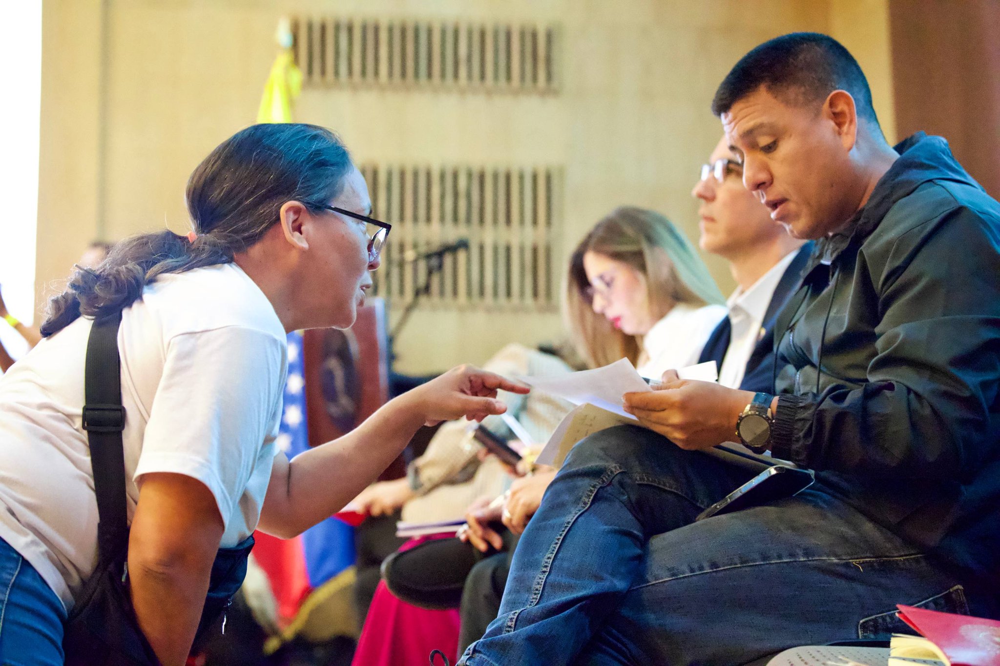 Venezuela pospone debate clave sobre amnistía a presos políticos en torno a la presidenta Delcy Rodríguez