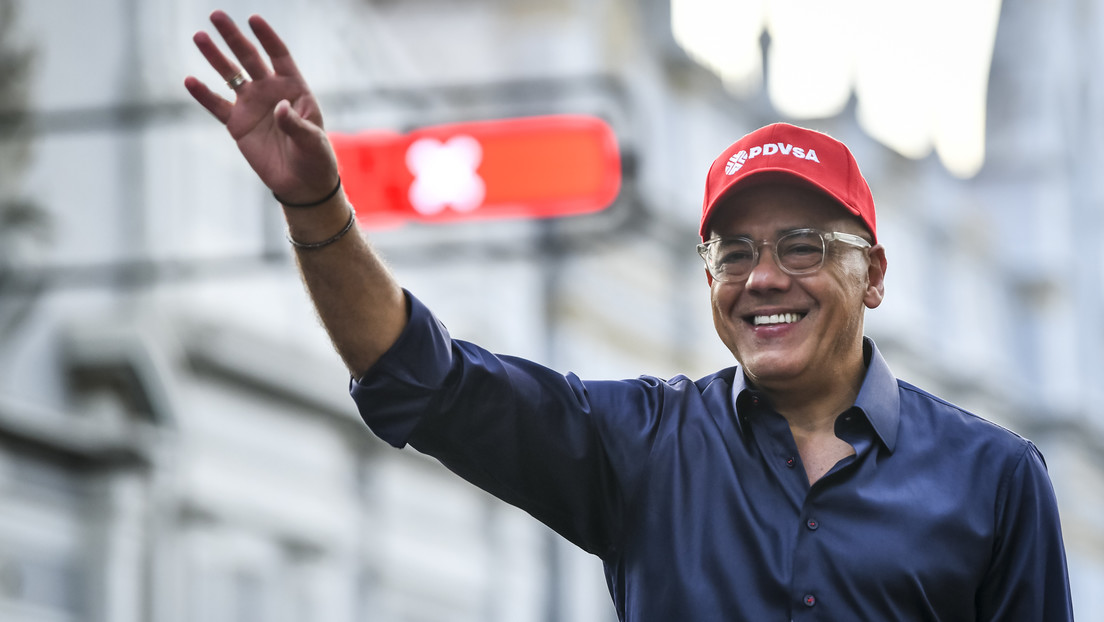 El chavismo promete liberar a todos los presos políticos y acelera una amnistía histórica